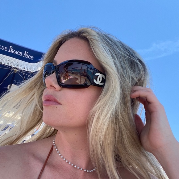 CHANEL Sunglasses Brown with Mother of Pearl CC logo model 5076-H. - Picture 9 of 9